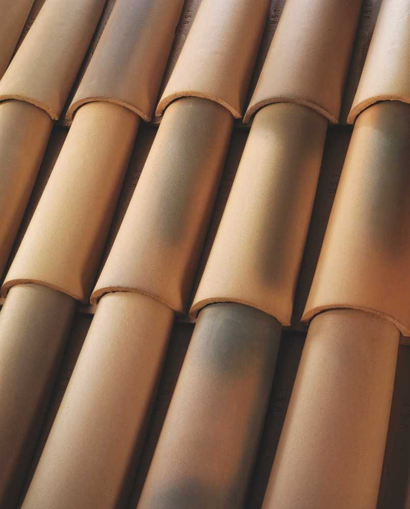 Desouza Roofing Service Images